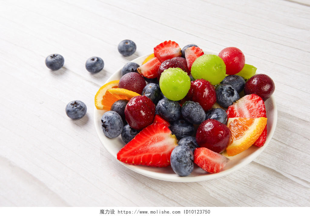 夏季水果拼盘美食背景图片